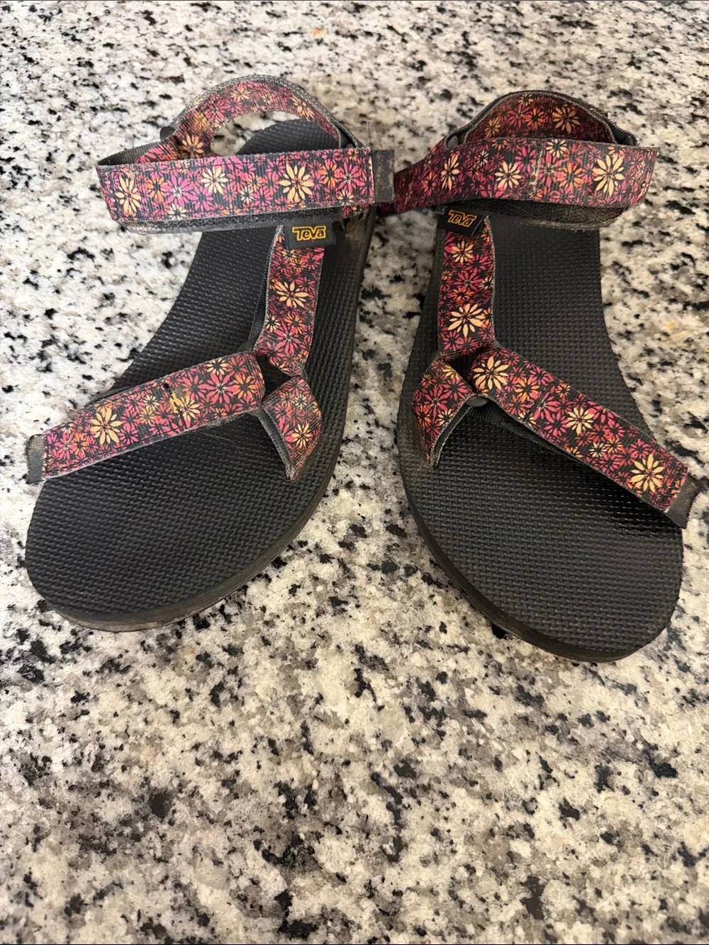 Teva Original Universal Wildflower Multicolor floral ankle strap sandals size9